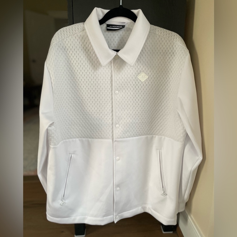 J. Lindeberg Nevaeh Coach Jacket in White - Women’s Size Medium - Picture 3 of 9